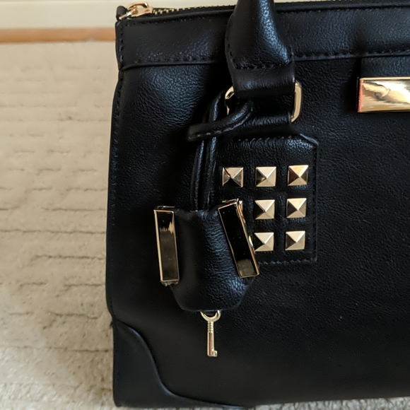 Forever 21 Black Handbag - Picture 7 of 7